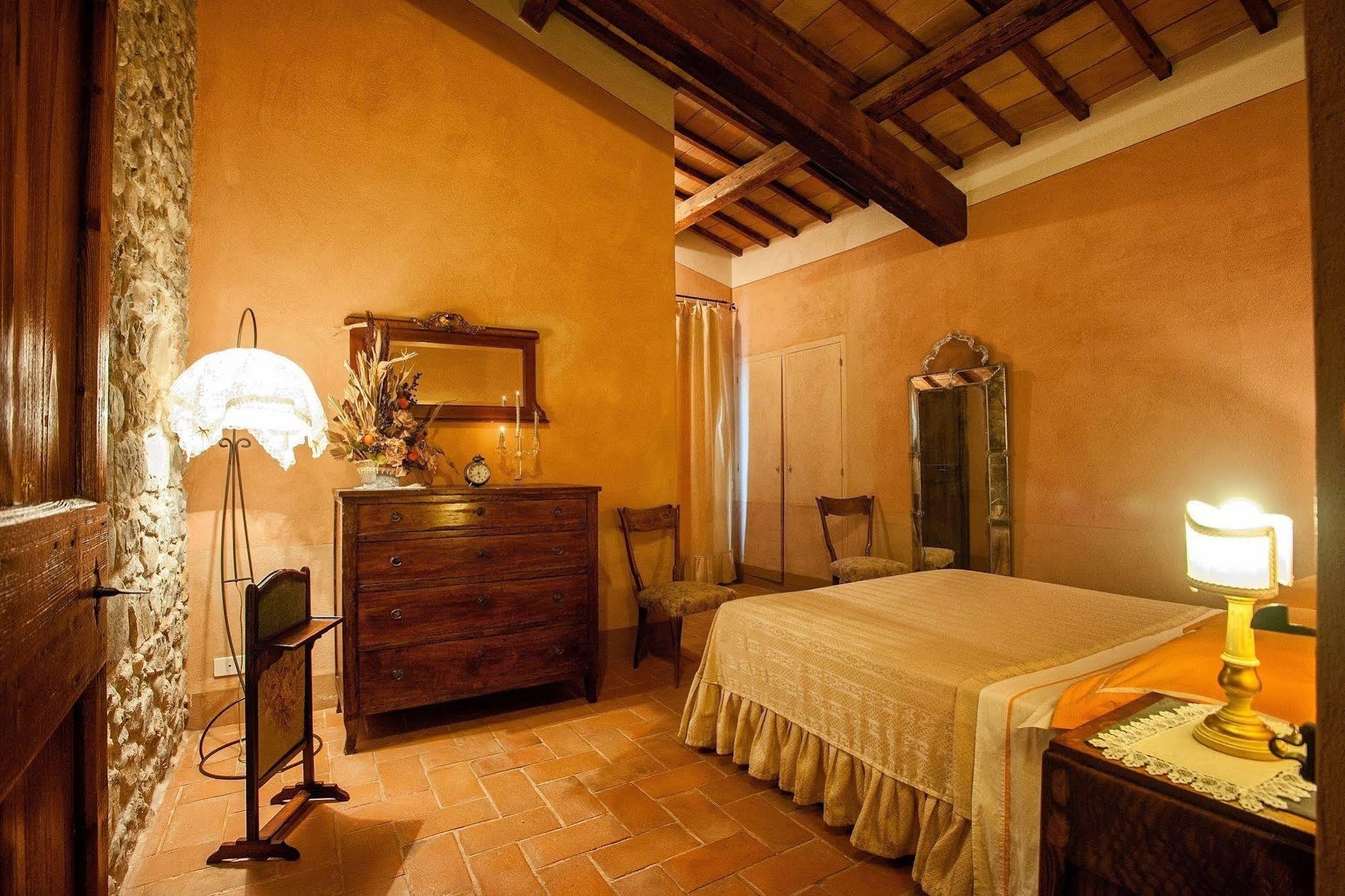 Sant'Alberto Campiglia dʼOrcia エクステリア 写真