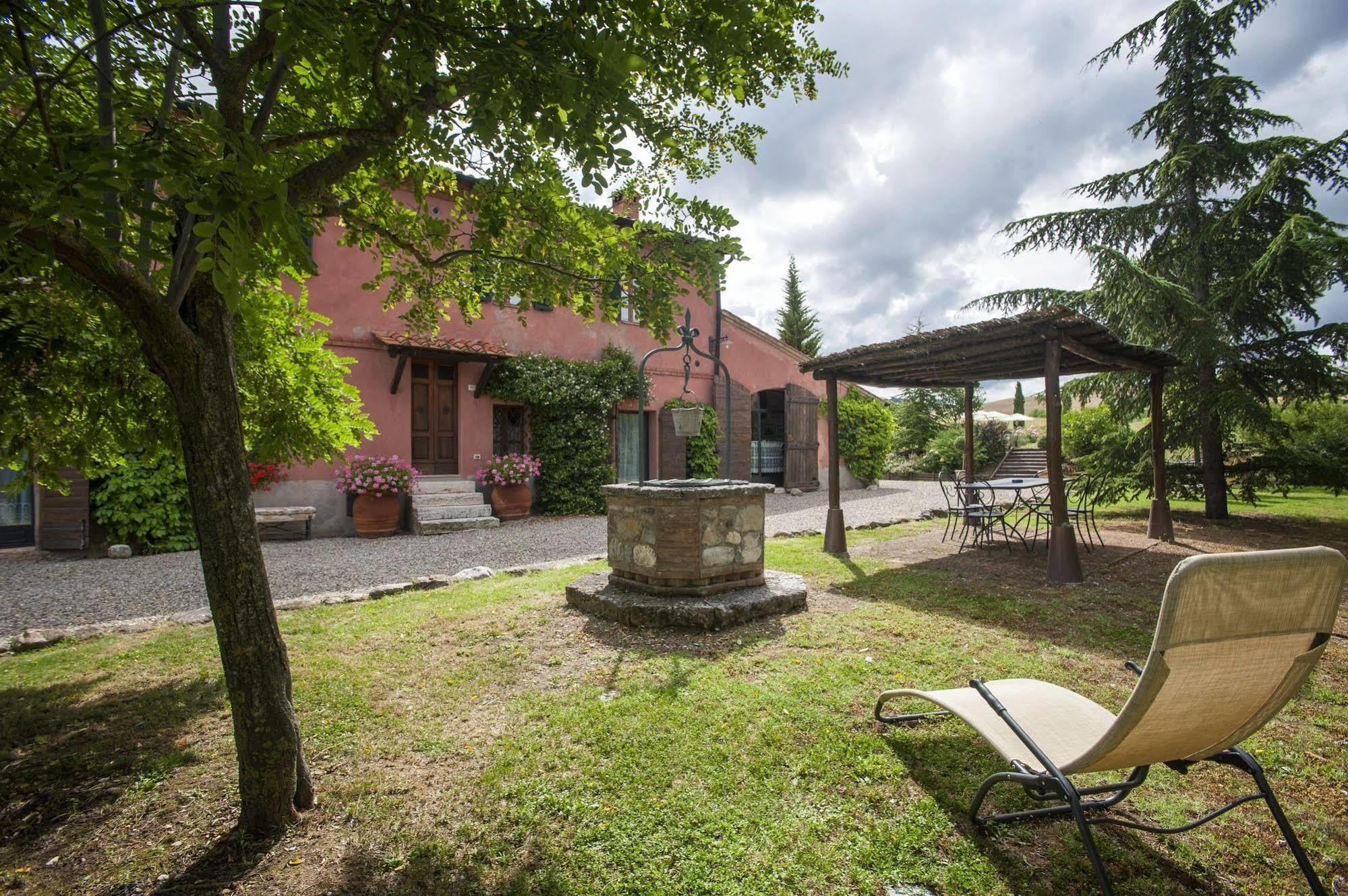 Sant'Alberto Campiglia dʼOrcia エクステリア 写真